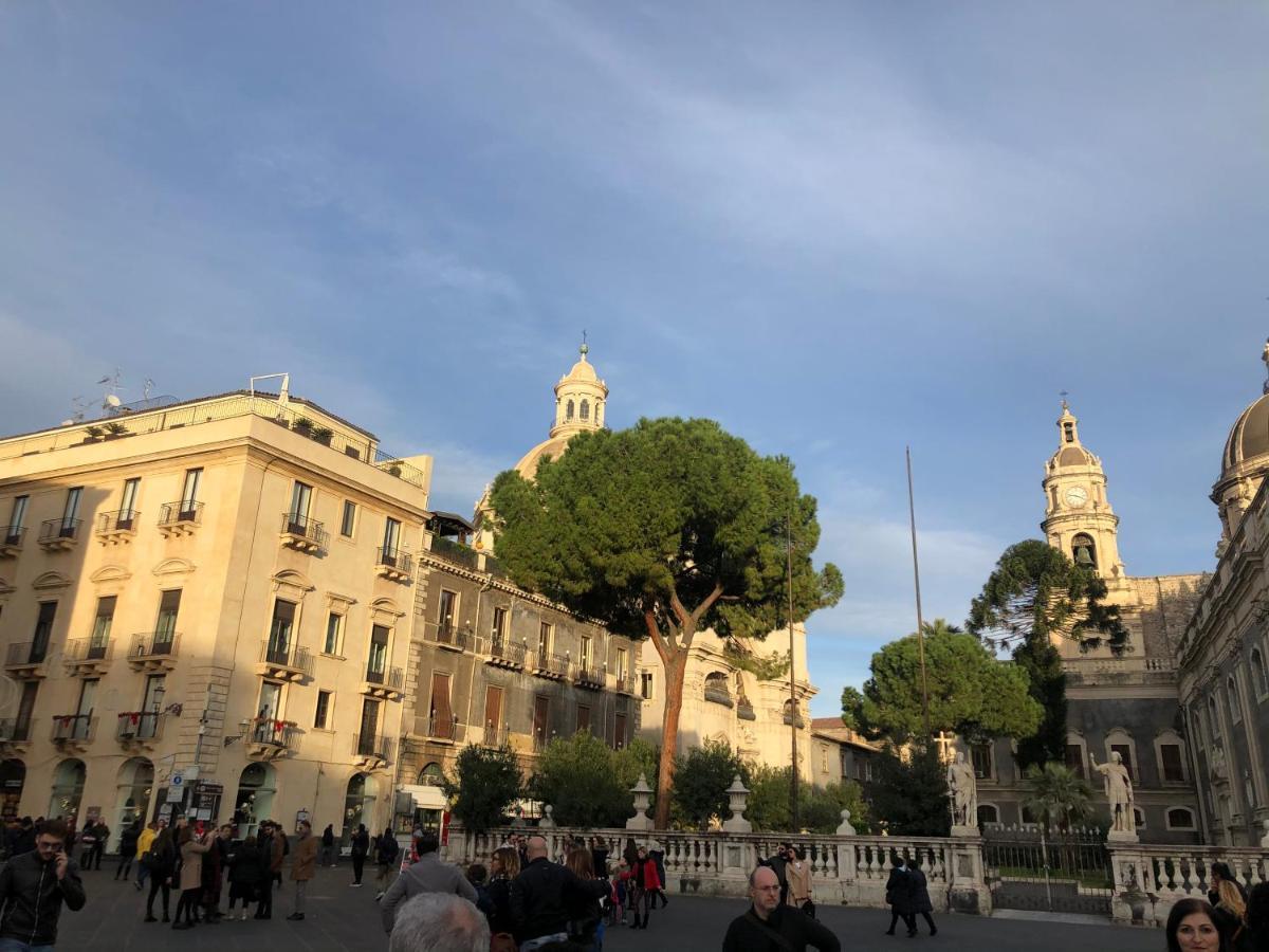 Villa Sicily Wonderful Piazza Universita' Catania Exterior foto