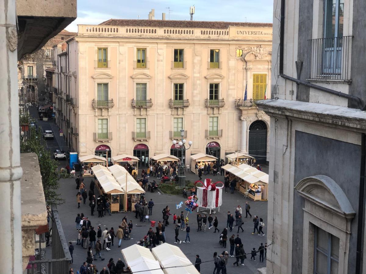 Villa Sicily Wonderful Piazza Universita' Catania Exterior foto